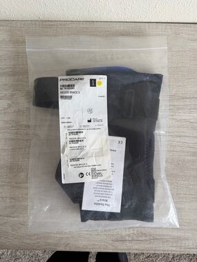 Procare Reddie Brace Knee Brace Model 79-82393 Small W/ Condylar Pads & Joints